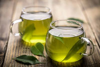 Zielona herbata – właściwości. Czy można pić w ciąży?